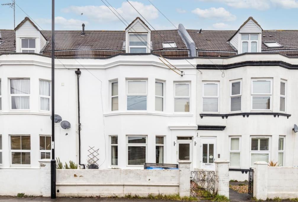 Cosy Flat In Burgess Hill, Sussex Apartamento Exterior foto